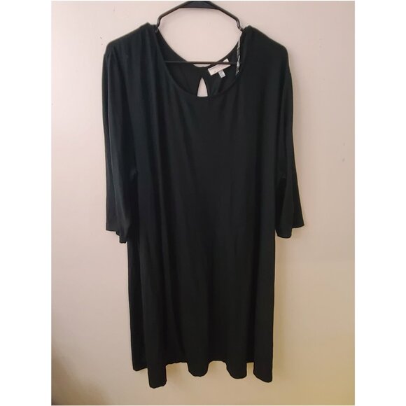 Black Dress - Picture 1 of 3